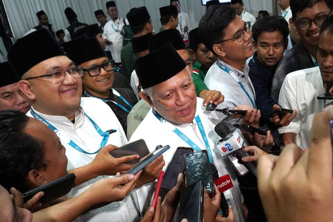 Gus Kikin Soal Diisukan Jadi Tunggangan Politik: Kita Punya Kompas dan Manhaj